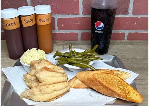 5% Cash Back at Smoke N Bones BBQ