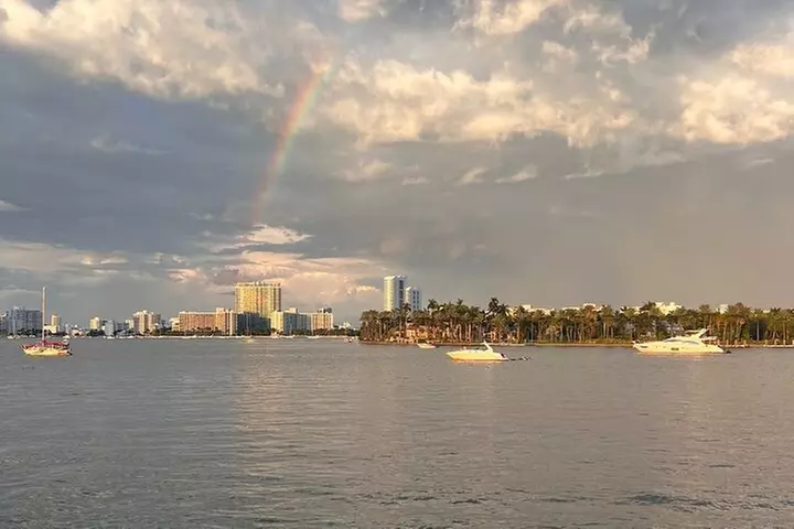 Miami Skyline Sunset Cruise with The Mojito Bar On board