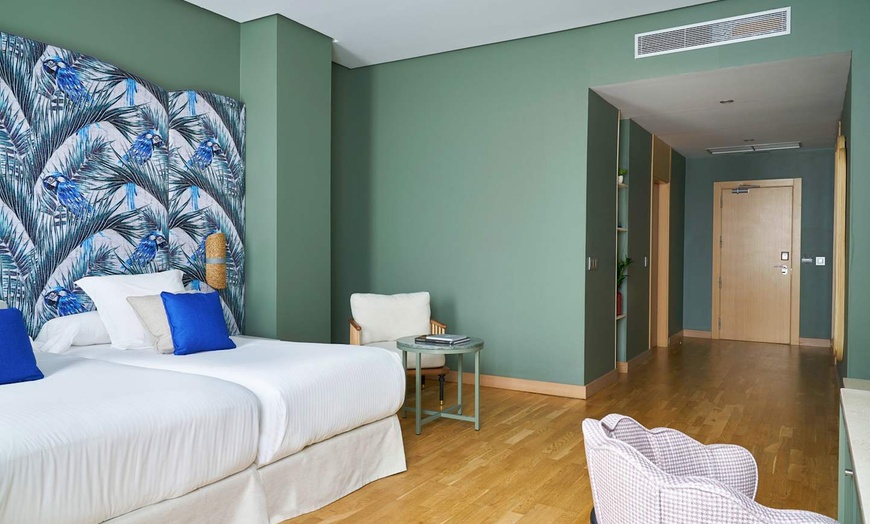 Image 6: ✈ COSTA DEL SOL | Malaga - Vincci Seleccion Posada del patio 5*, 3 ...