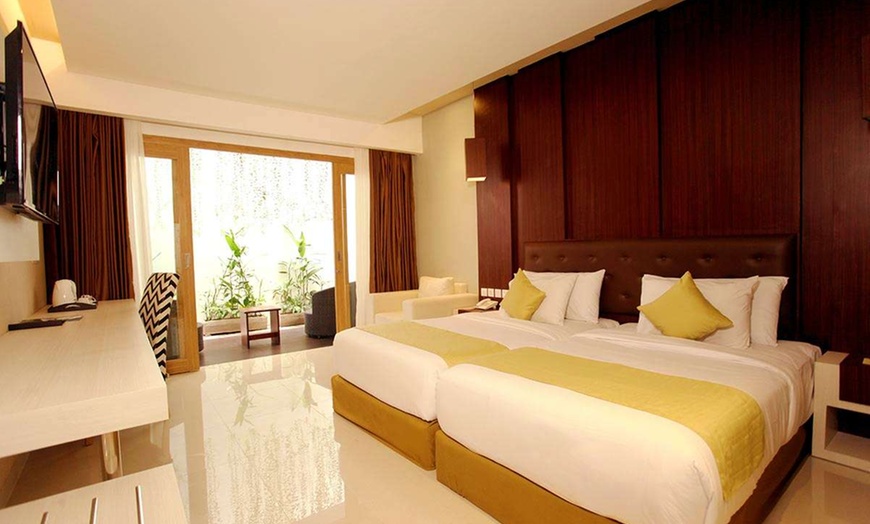 Image 2: ✈ BALI | Seminyak - Tonys Villas & Resort Seminyak 4*, 6 nachten - ...