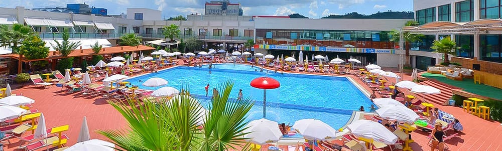 ✈ ALBANIE | Tirana - Te Stela Resort 4*, 2 nuit - Piscine extérieure