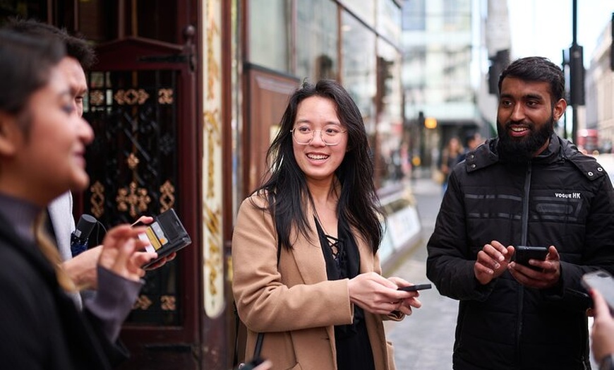 Image 6: Manchester Outdoor City Hunt