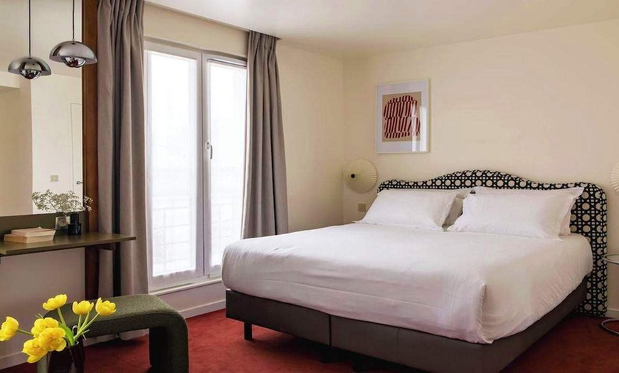 Image 2: ✈ FRANCIA | Parigi - Le Paris 18 Hotel 3* - Centro città