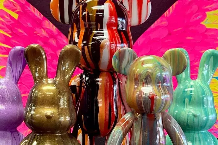 Fluid Piggybank Characters Class - Primary Image