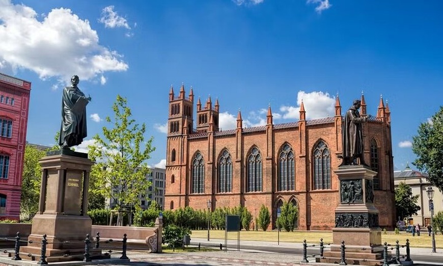 Image 9: Berlin Historische Sehenswürdigkeiten Führung mit Museumsinselpass