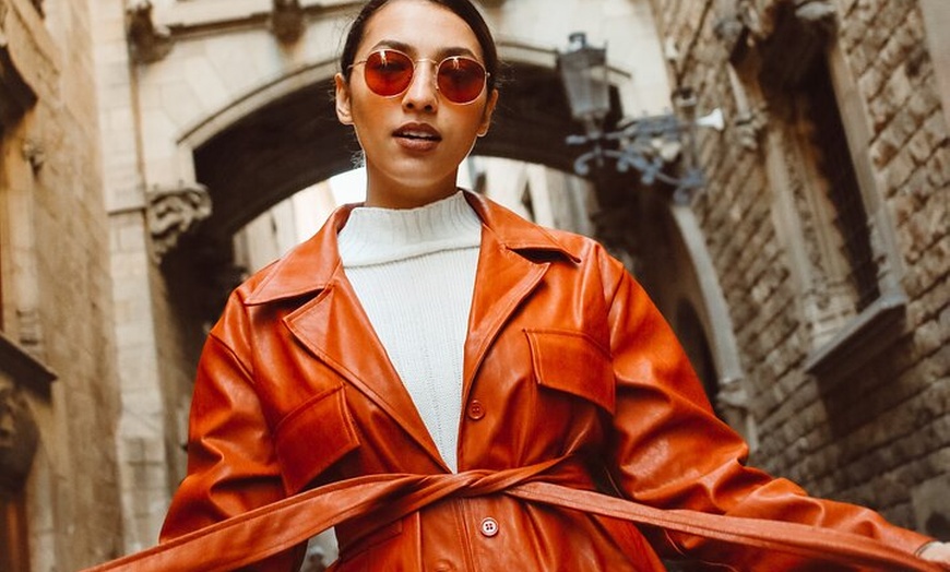 Image 10: Tour de Sesión de Fotos Profesional - Lugares emblemáticos de Barce...