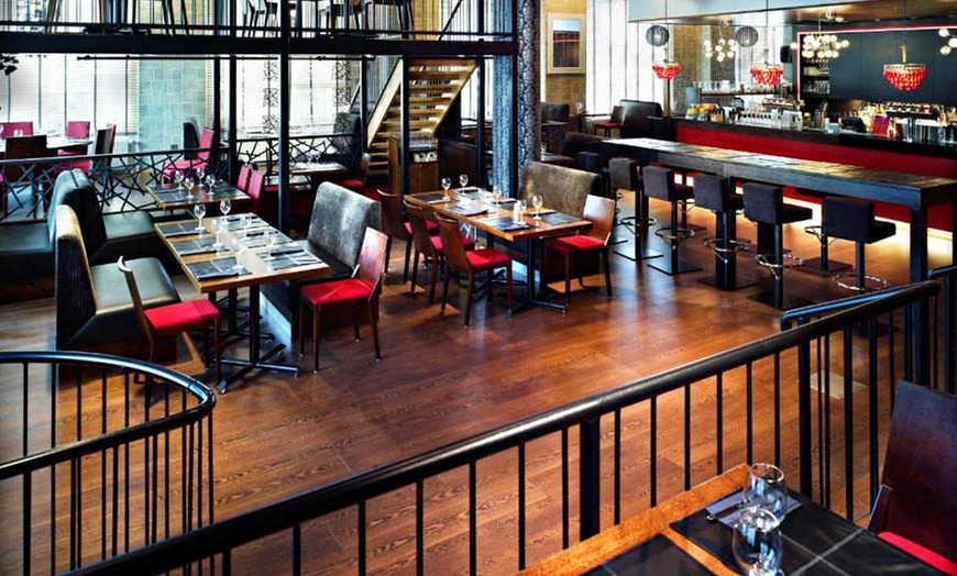 Image 9: ✈ LAPONIE | Rovaniemi - Santa's Hotel Santa Claus avec chasse aux a...