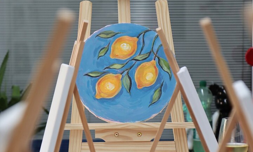 Image 4: Arte-Terapia con Vino : Velada Creativa en Alicante