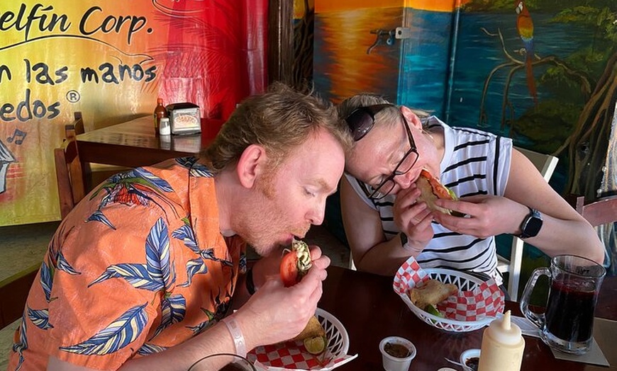 Image 3: Local Taco Tour in Cancun with Tequila Tasting and Dessert