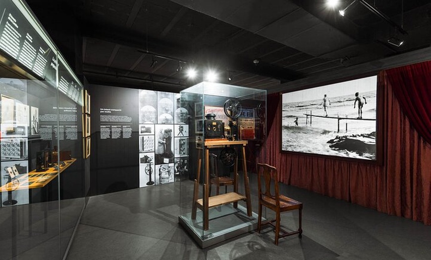 Image 6: Museo del Cine Girona - Entrada