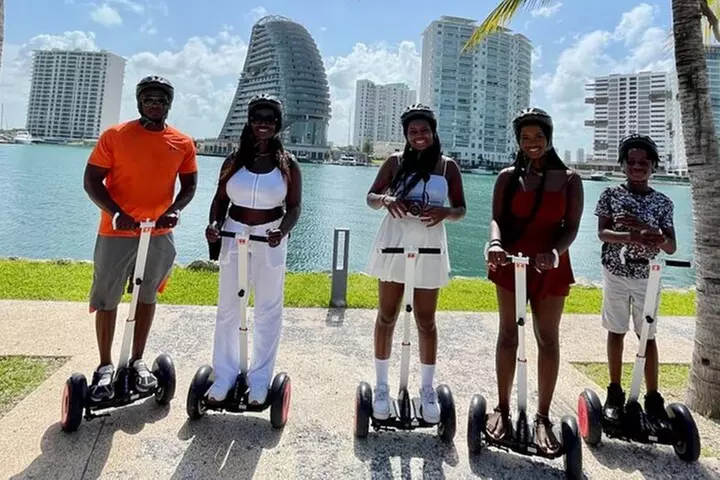 Segway Tour - Perfect for All Ages! Easy & Exciting – 1.5hr - Primary Image