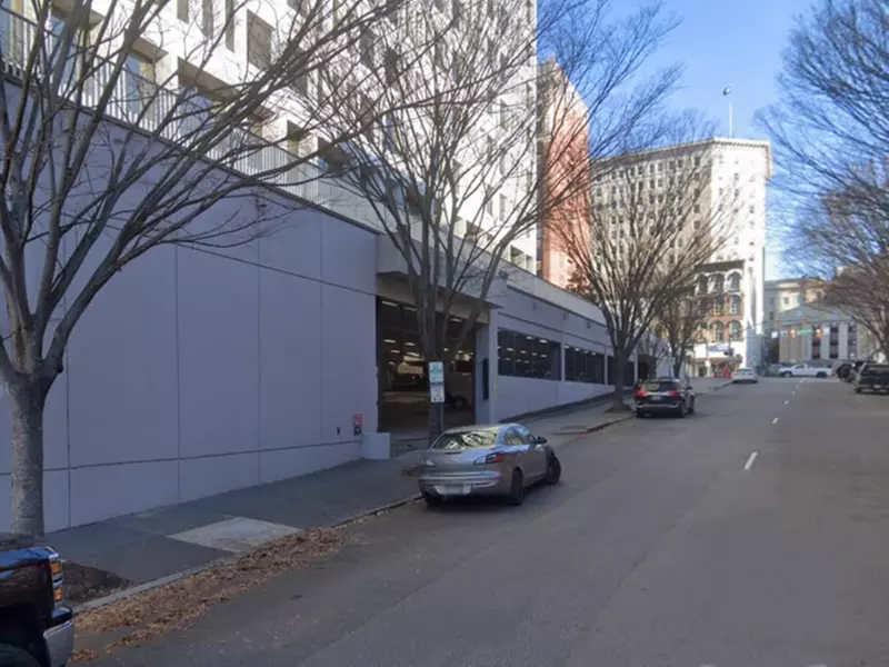 Parking at Shockoe Deck Garage