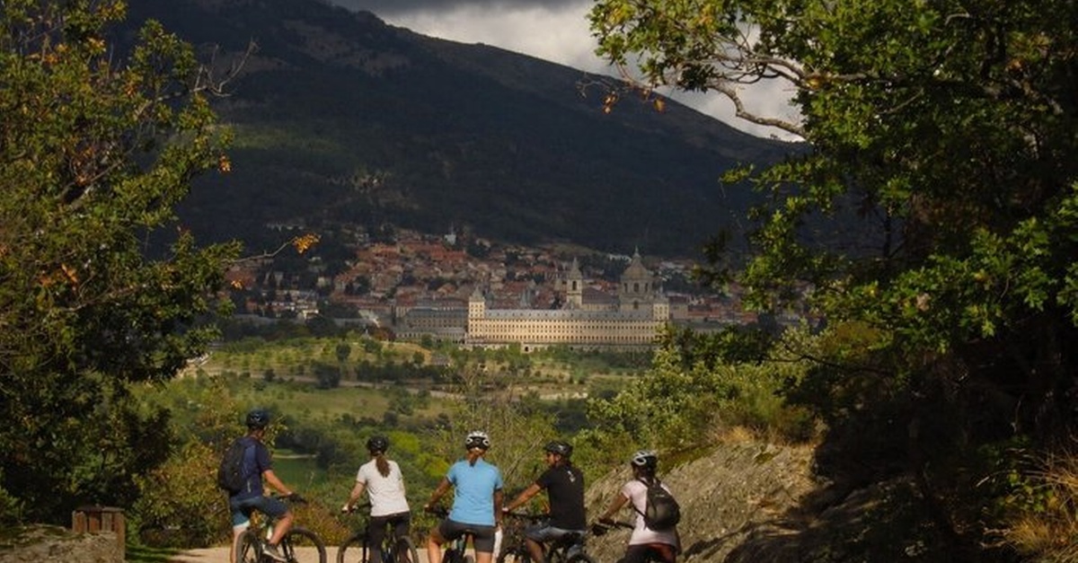 Tour en bicicleta eléctrica por El Escorial, Madrid