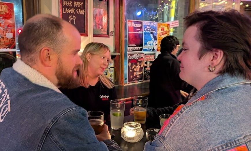 Image 3: Rock'n'roll venues pub crawl including 2 free drinks and history