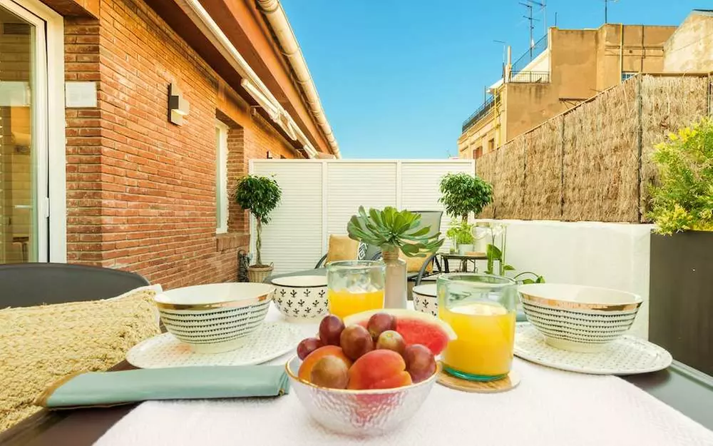 ✈ SPANIEN | Barcelona - Mariano Cubi Aparthotel Barcelona 4*, 2 Näc...