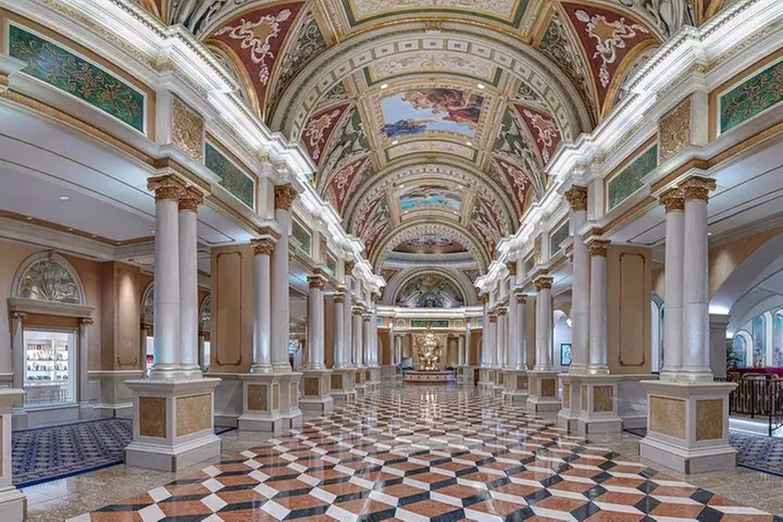Las Vegas Night Tour, Fremont St. Experience, & Welcome sign
