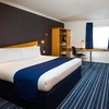 Image 2: ✈ WIELKA BRYTANIA | Londyn - Holiday Inn Express London - Wandswort...