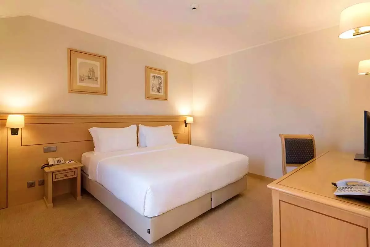 ✈ PORTUGAL | Lissabon - Real Palácio 5*, 2 Nächte - Premium