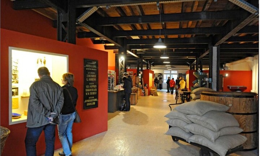 Image 7: Hamburg : City Pass mit 40 + Attraktionen & ÖPNV