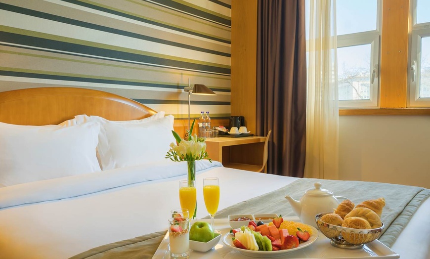 Image 53: ✈ PORTUGAL | Lisbon - HF Fenix Garden 3*, 2 nights - City break