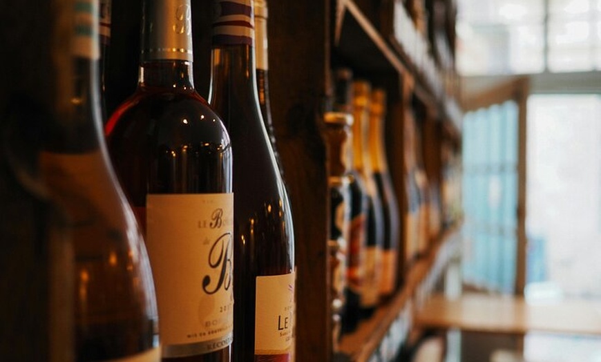 Image 4: Recorrido Histórico a Pie en San Sebastián con Pintxo y Bebida