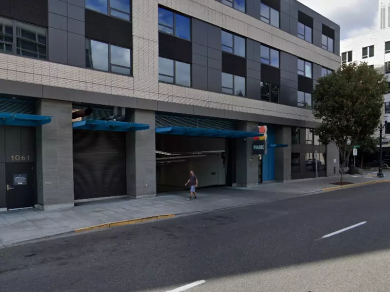 Parking at Hassalo on 8th Garage