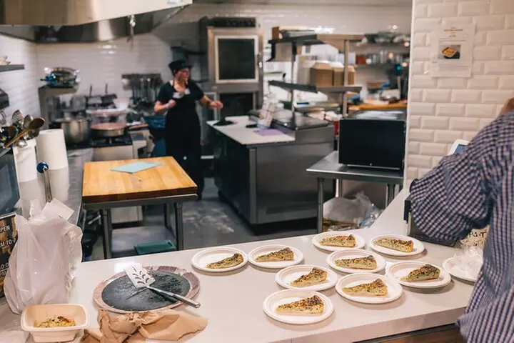 Foods of NY Tours Chelsea Market Food Tour & High Line Park