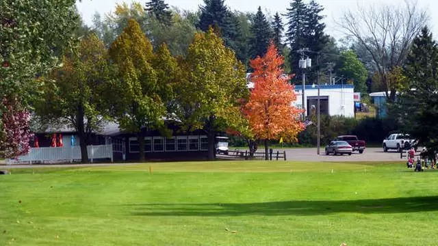 Online Booking - Round of Golf at Tee-Hi Club - Primary Image