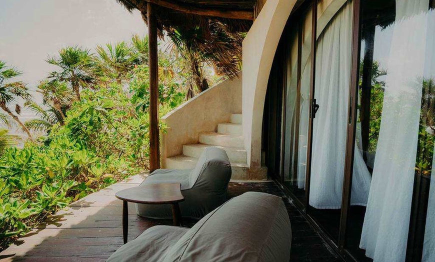 Image 12: ✈ MESSICO | Tulum - Papaya Playa Project 5*, 5 notti - In riva al mare