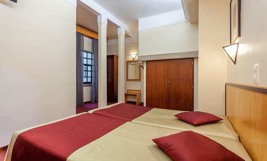 Image 7: ✈ PORTUGALIA | Lizbona - Residencial Horizonte 3* - City break