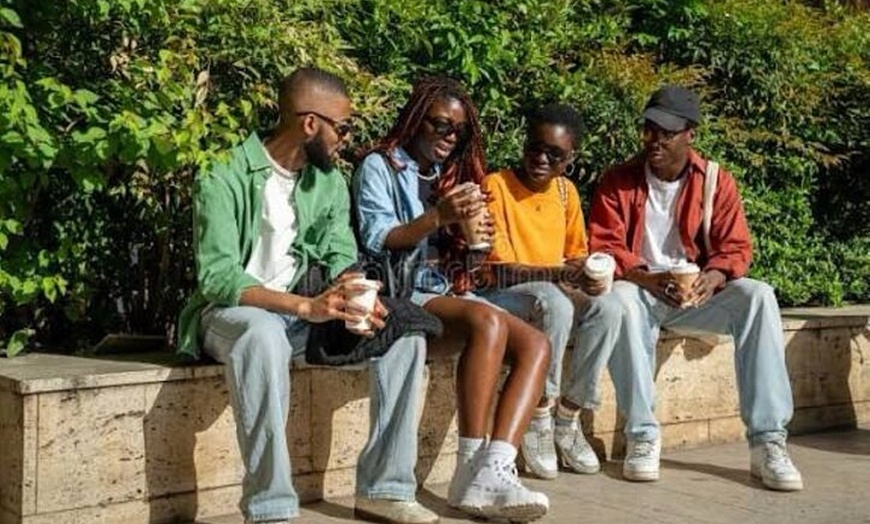 Image 3: Berliner Mauer + Unlimited Coffee + Free Joint = Cloud & Coffee