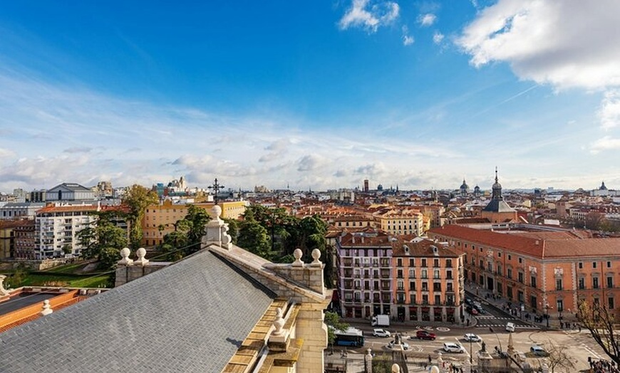 Image 4: Cervantes en Madrid Tour Privado en el Barrio Literario