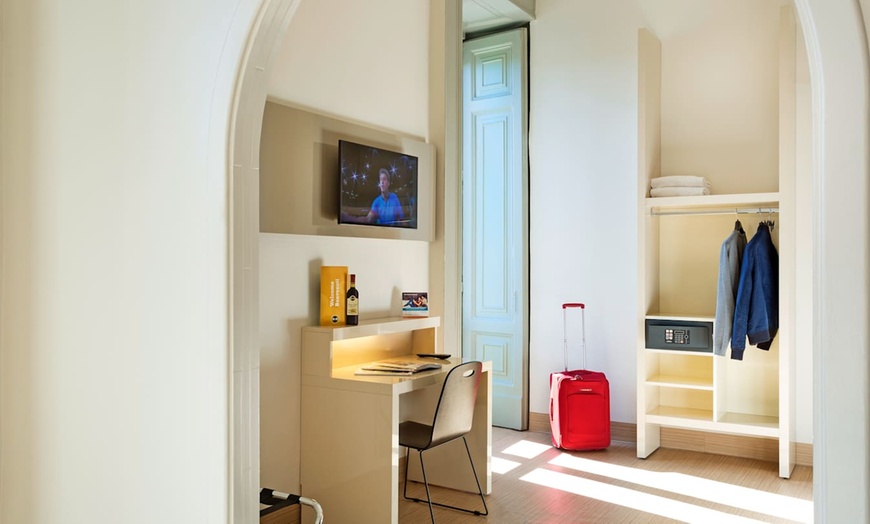 Image 3: ✈ ITALIE | Naples - B&B Hotel Napoli 3* - Centre Ville