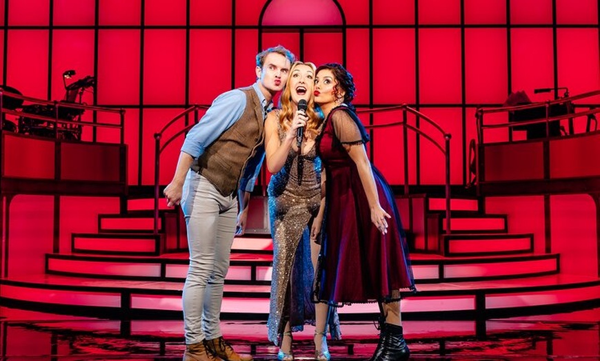 Image 5: London Theatre: Titanique