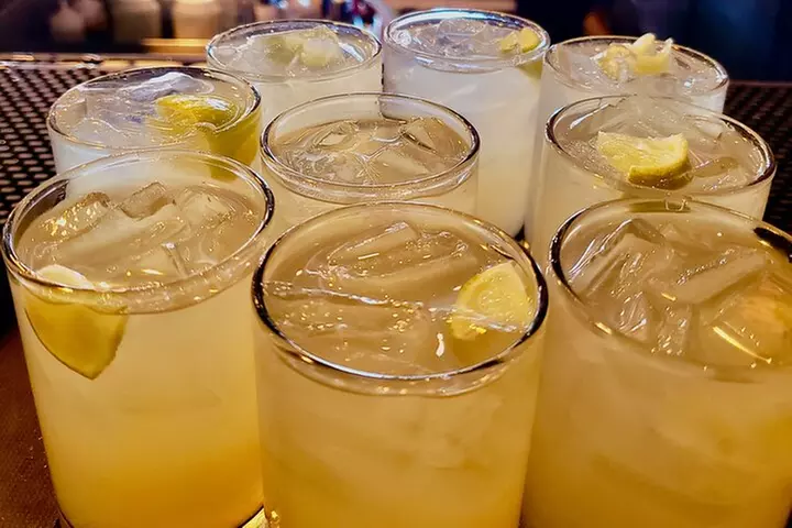 Bites & Brownstones: A Food Lover's Tour of Boston's Local Gems