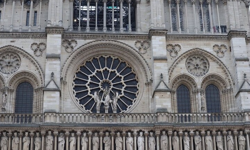 Image 4: Paris : Visite à pied extérieure Notre-Dame & Sainte-Chapelle