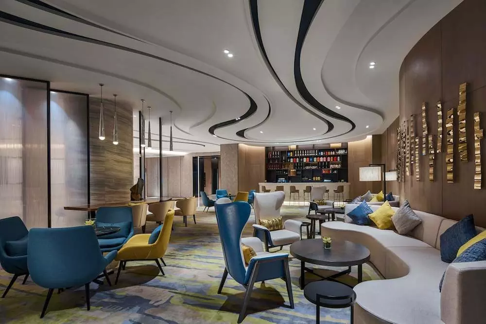 ✈ OSTKÜSTE | Shanghai - The QUBE Hotel Hongqiao 4*, 3 Nächte - City...