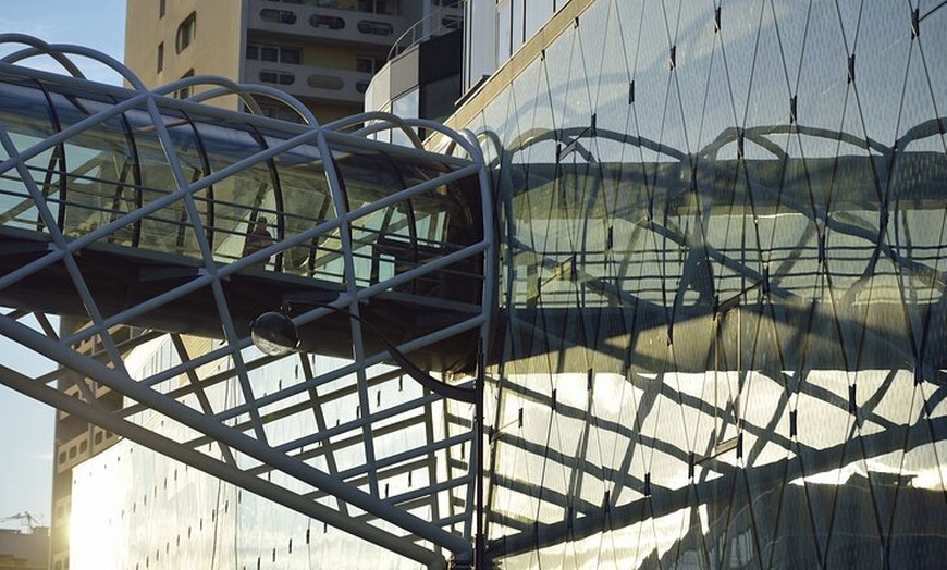 Image 4: Musée du Quai Branly et shopping à Beaugrenelle Paris