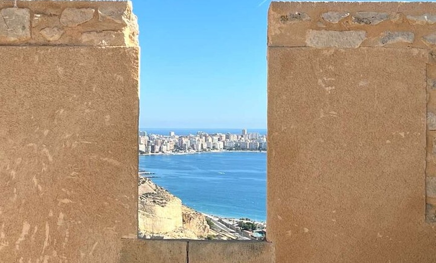 Image 14: Alicante destaca tour para pasajeros de crucero con recogida en puerto