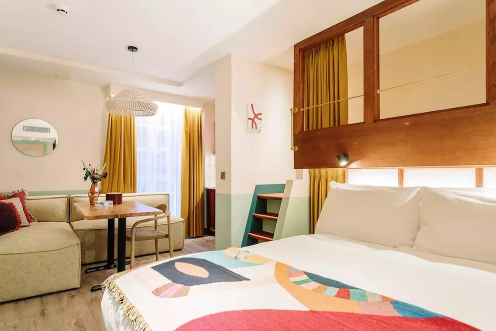 ✈ IRLANDE DU NORD | Belfast - Room2 Belfast Hometel 4*, 2 nuit - City break - Primary Image