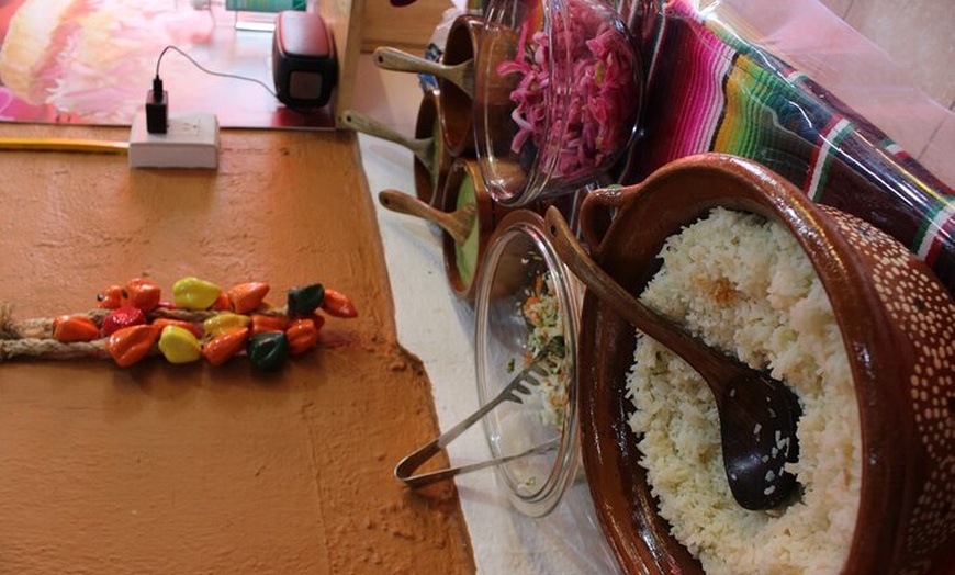 Image 27: Shopping and Mexican food in a Private Guided Cancun Tour