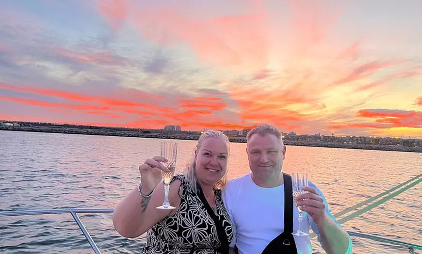 Image 1: Barco Privado con Patrón Local en Torrevieja