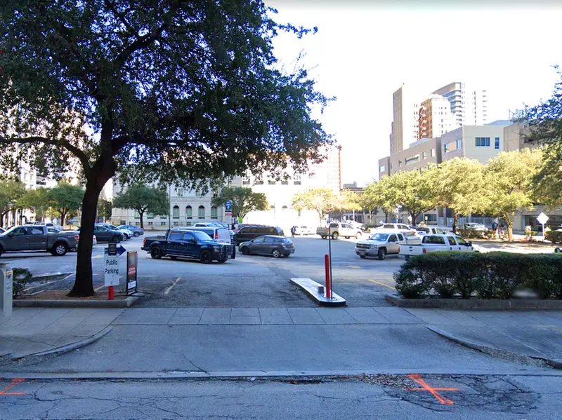 Parking at Lot 1535 - 1215 Walker St. Lot