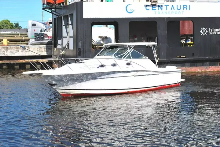 Miami Private 38' Express Cruiser Yacht with Captain
