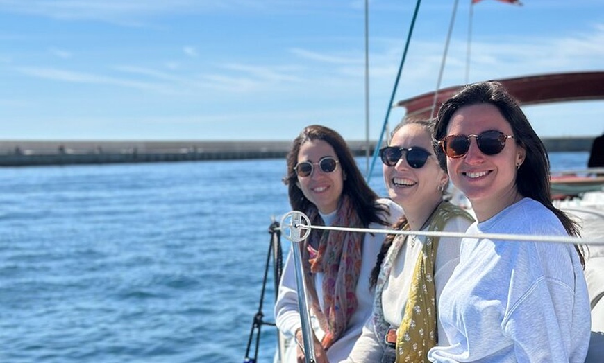 Image 3: Dia Completo en Velero Privado en Barcelona - 6 Horas