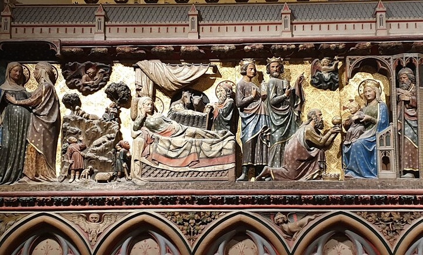 Image 12: Visite guidée intérieure de la cathédrale Notre-Dame de Paris