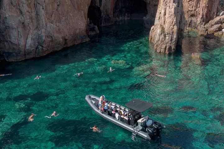 excursion demi-journée /snorkeling calanques de piana-capo rosso