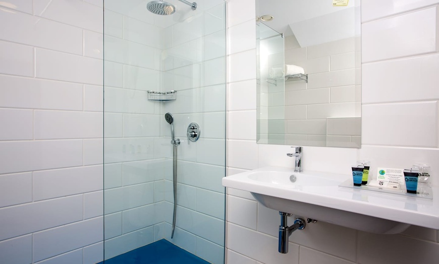 Image 7: ✈ COSTA DEL SOL | Malaga - Casual Málaga del Mar 3*, 3 nachten - Ci...