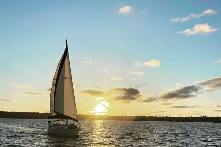 Deluxe private Sunset & Day Sail - Primary Image