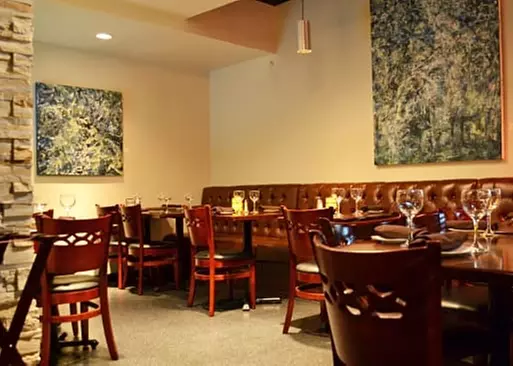 5% Cash Back at MoMo's Pasta